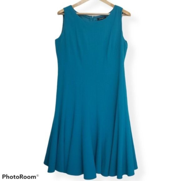 Ellen Tracy Dresses & Skirts - Ellen Tracy, Teal Sleeveless Fit Flare Dress EUC